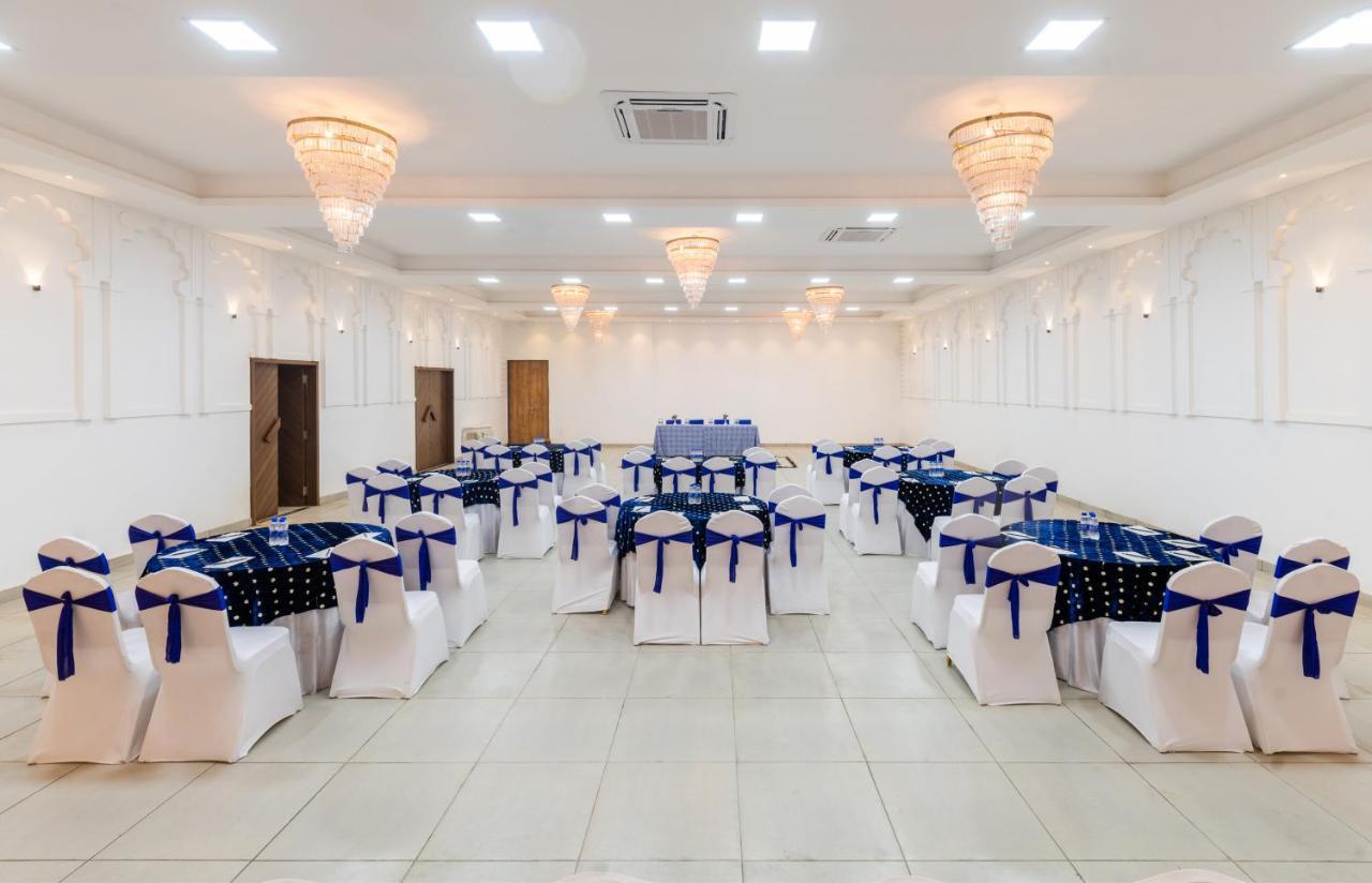 Hotel Traavista Aravali Mahal à Udaipur Extérieur photo