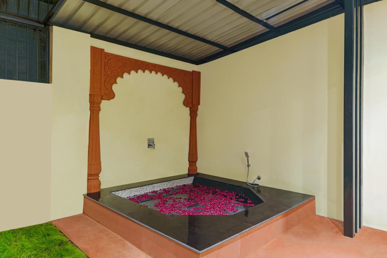 Hotel Traavista Aravali Mahal à Udaipur Extérieur photo