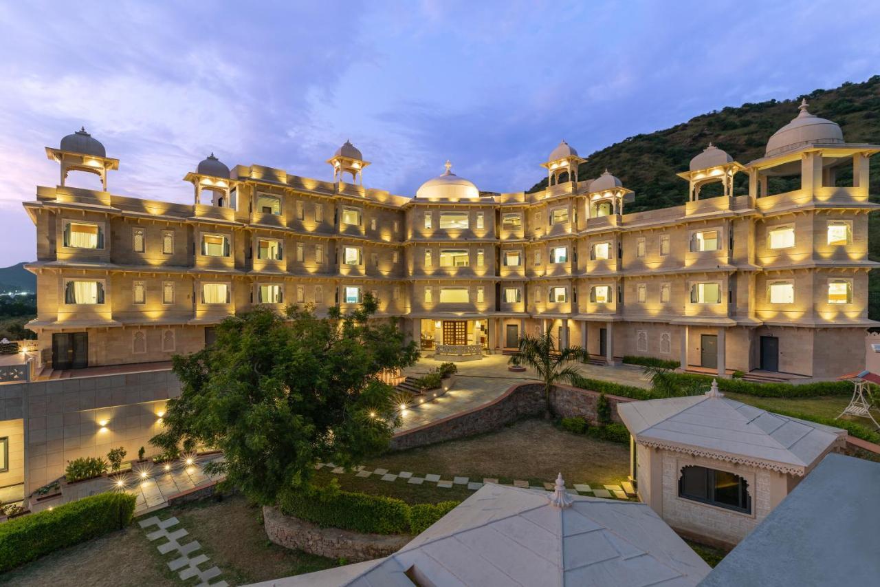 Hotel Traavista Aravali Mahal à Udaipur Extérieur photo